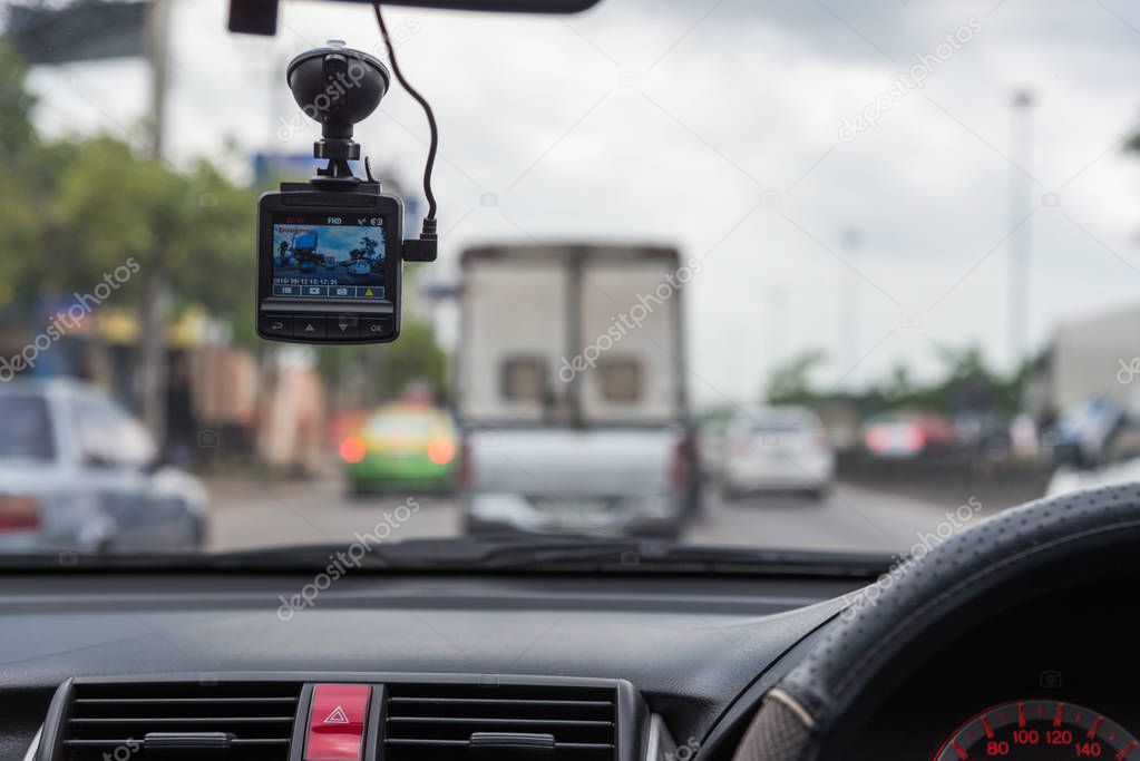 ドラレコ映像を用いた運転分析